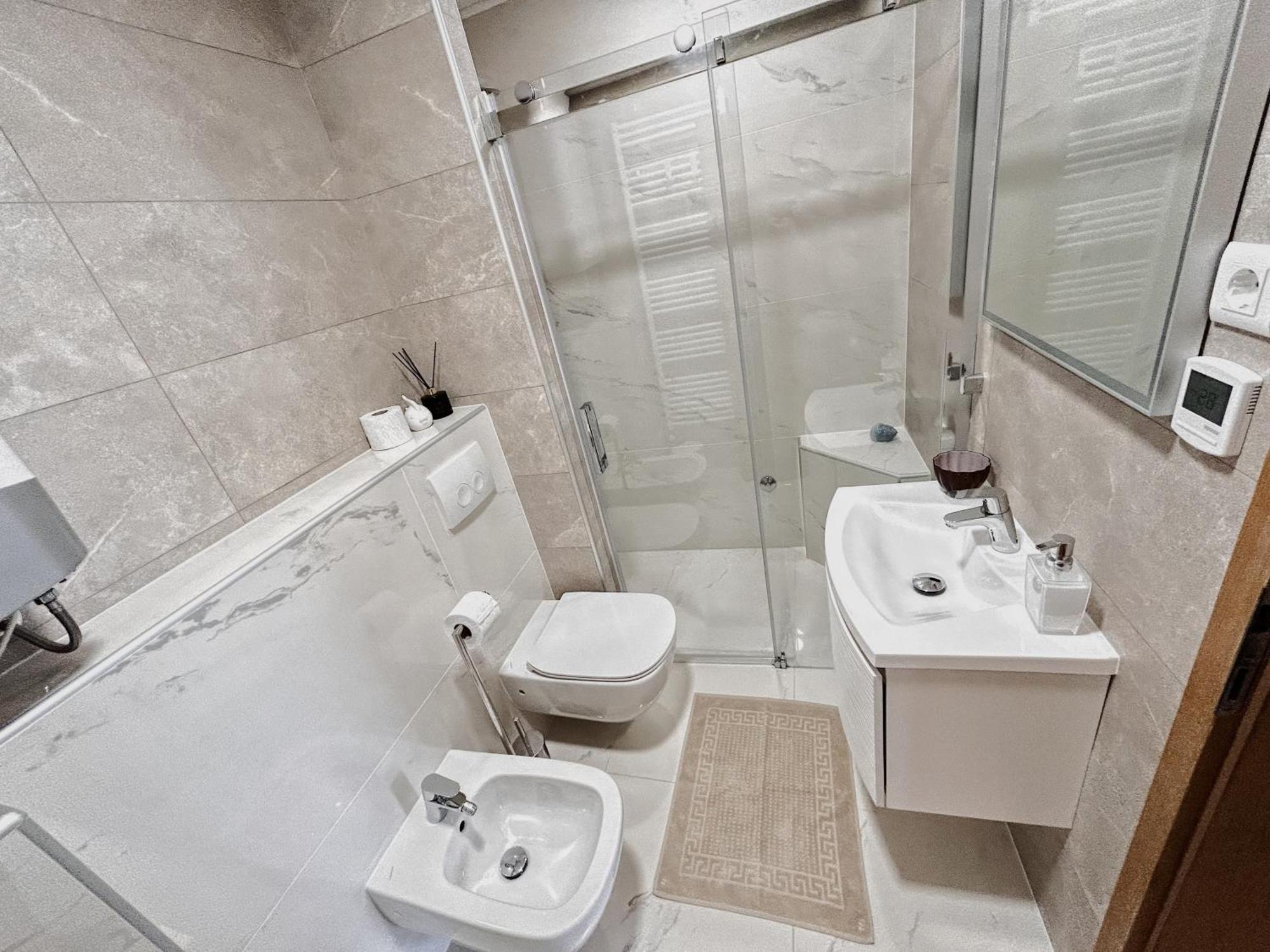 Sunny House Apartment ซัมบราทิยา ภายนอก รูปภาพ