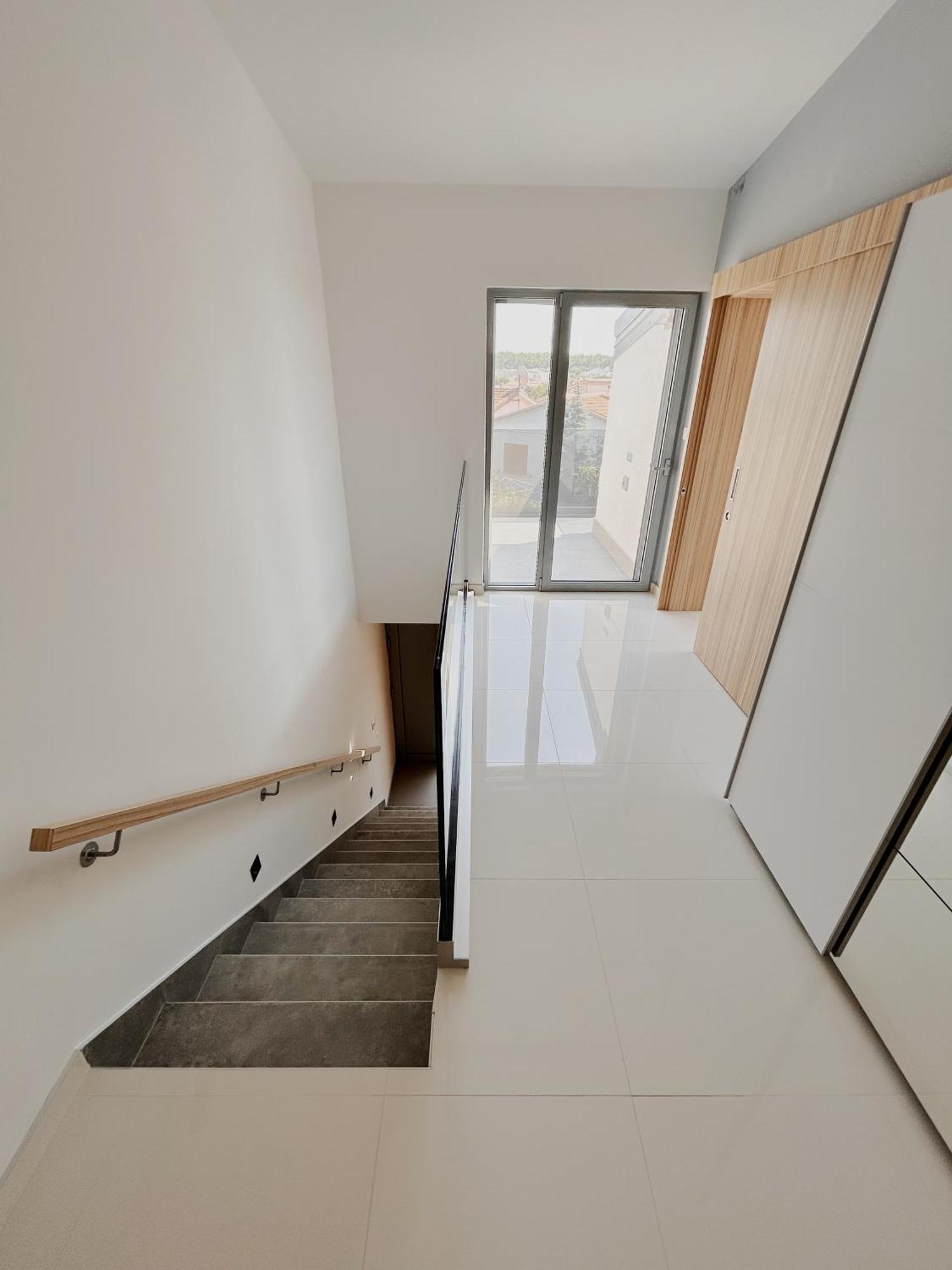 Sunny House Apartment ซัมบราทิยา ภายนอก รูปภาพ