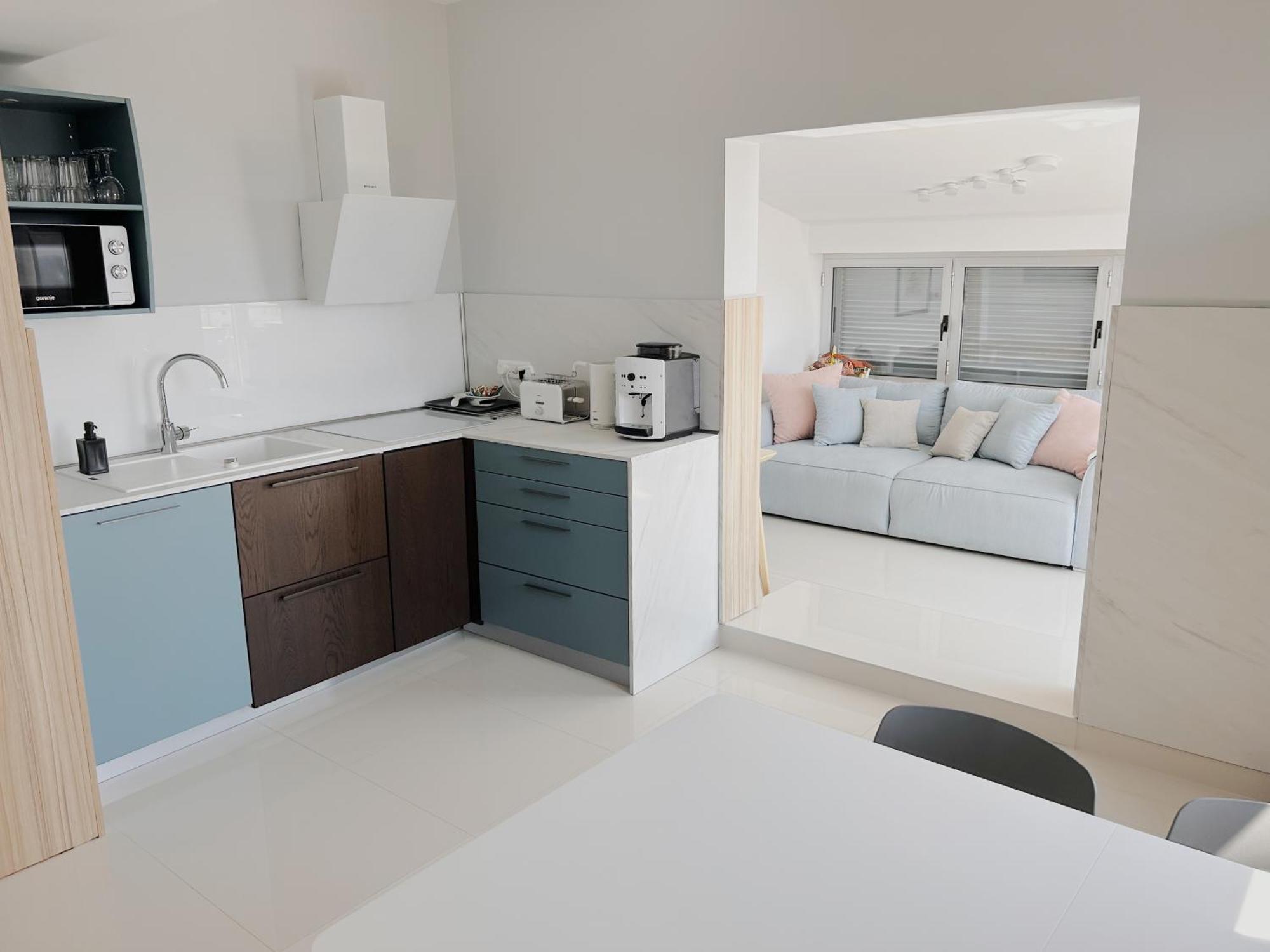 Sunny House Apartment ซัมบราทิยา ภายนอก รูปภาพ