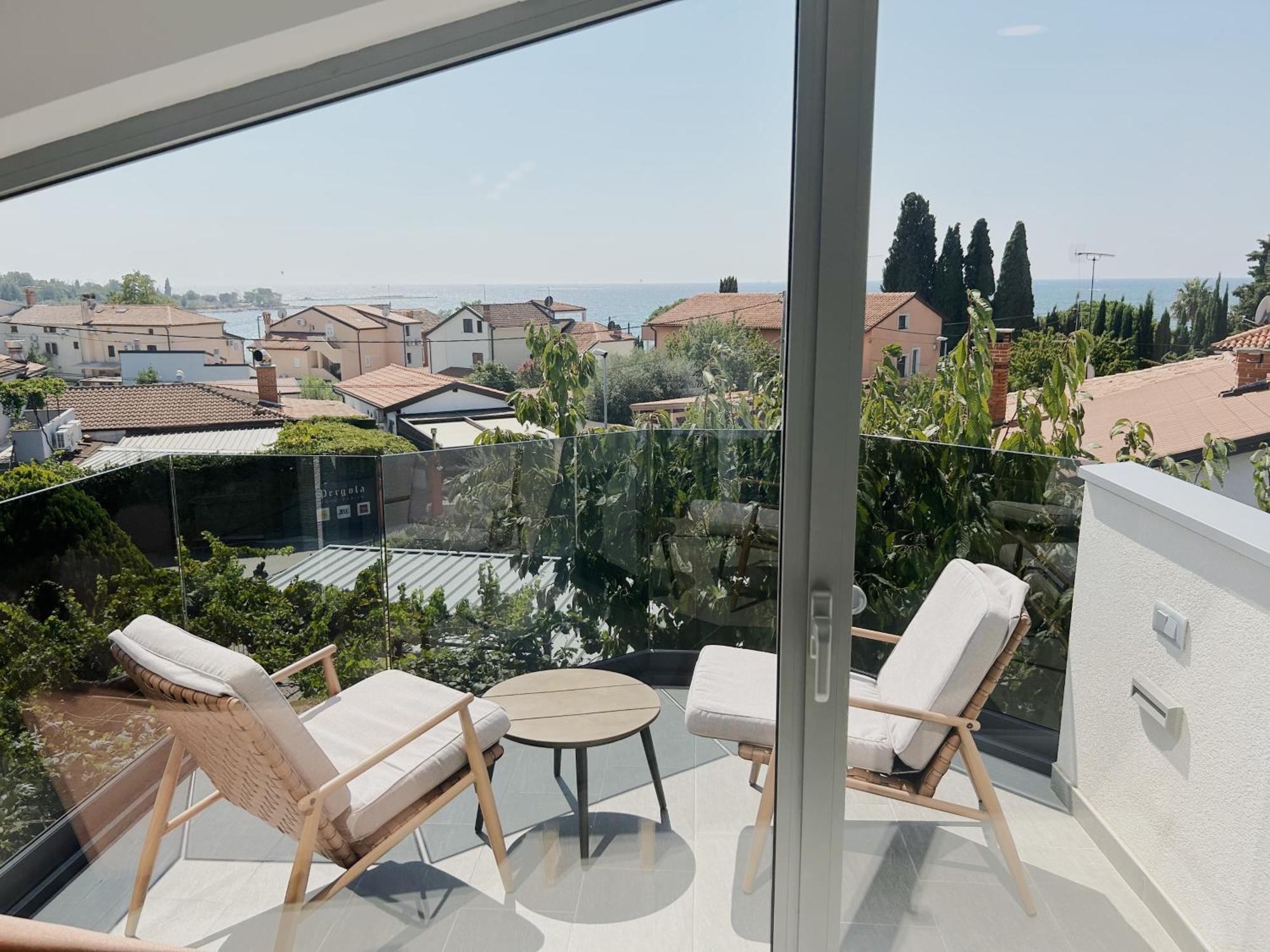 Sunny House Apartment ซัมบราทิยา ภายนอก รูปภาพ
