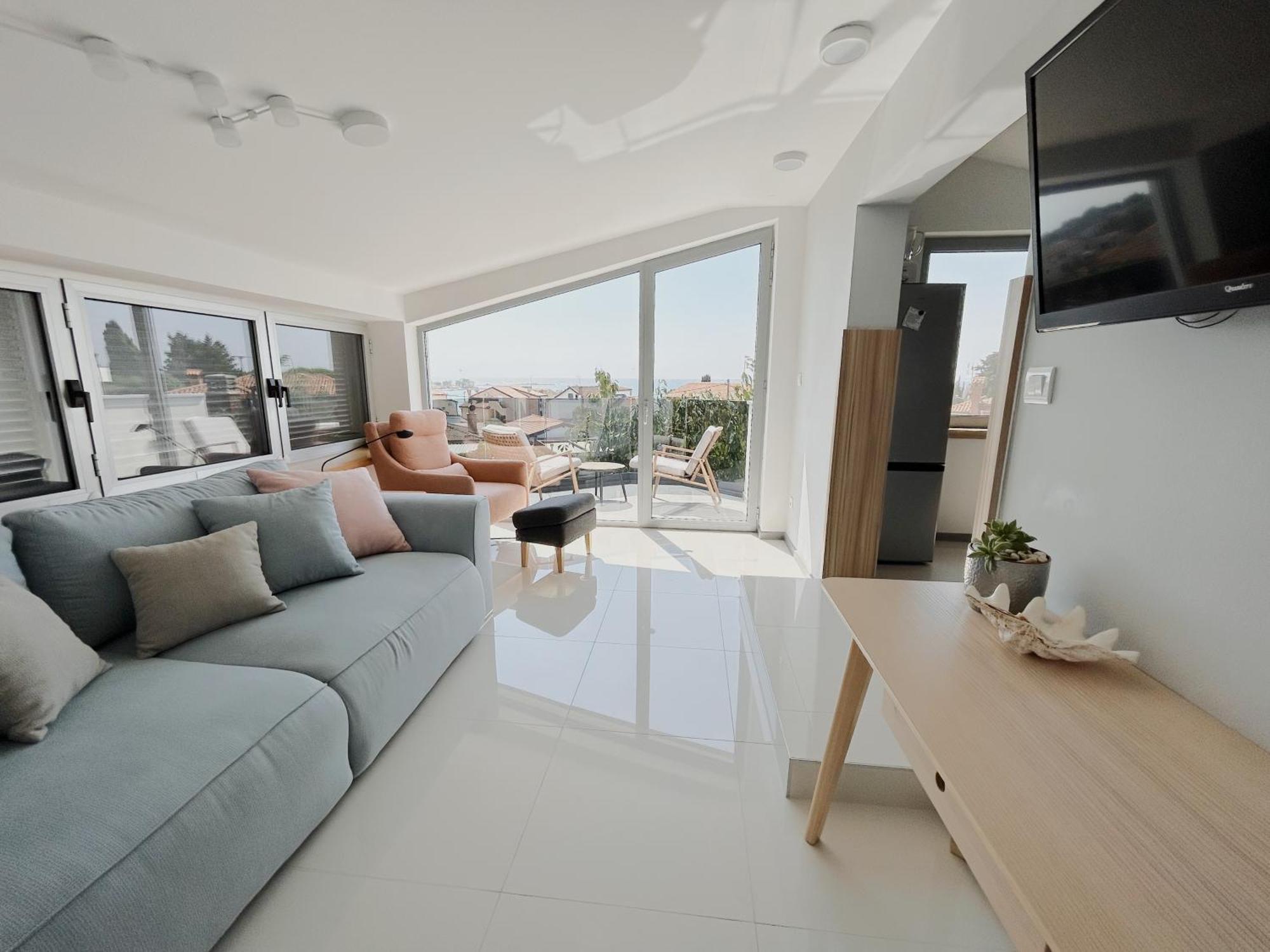 Sunny House Apartment ซัมบราทิยา ภายนอก รูปภาพ