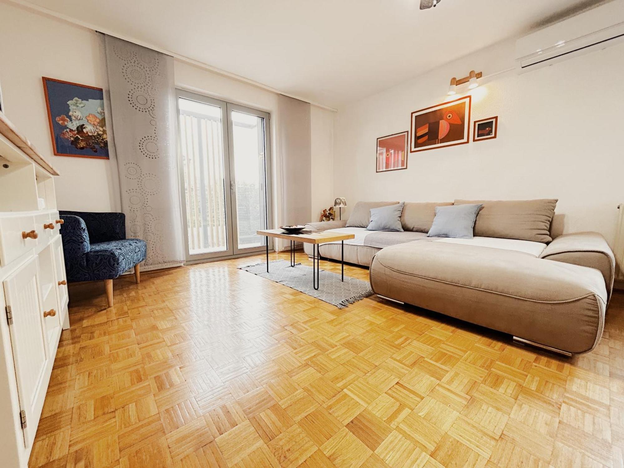 Sunny House Apartment ซัมบราทิยา ภายนอก รูปภาพ